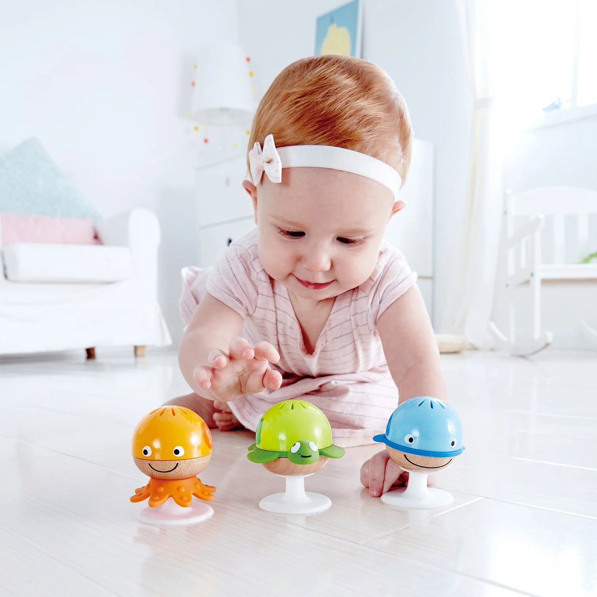 שלישיית רעשנים עומדים  - HAPE