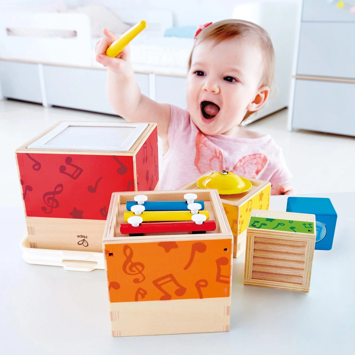 מגדל קוביות מוזיקלי - HAPE