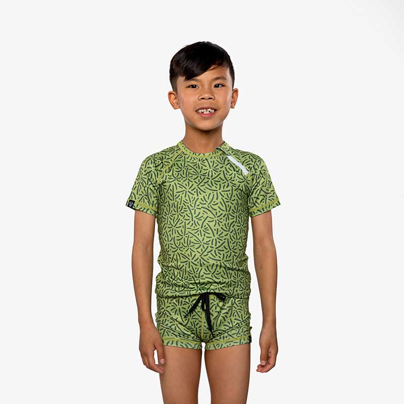 endless-palms-swimshort-model